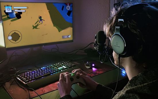 Un chico juega a videojuegos / EP Un chico juega a videojuegos / EP