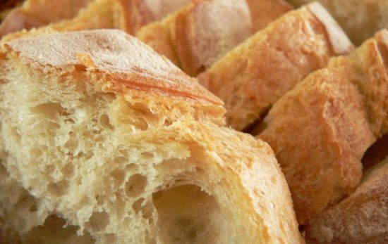 Hogaza de pan recién cortada / PIXABAY Hogaza de pan recién cortada / PIXABAY