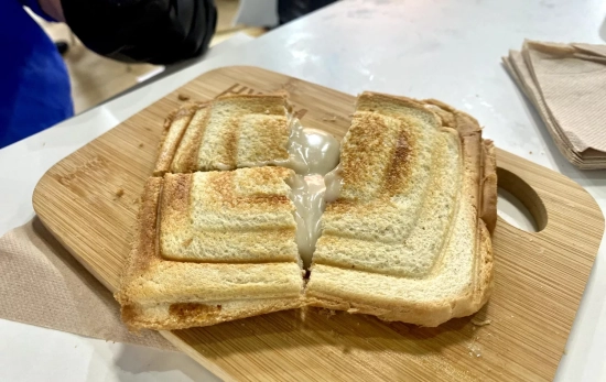 Degustación queso vegano de Väcka / CG Degustación queso vegano de Väcka / CG