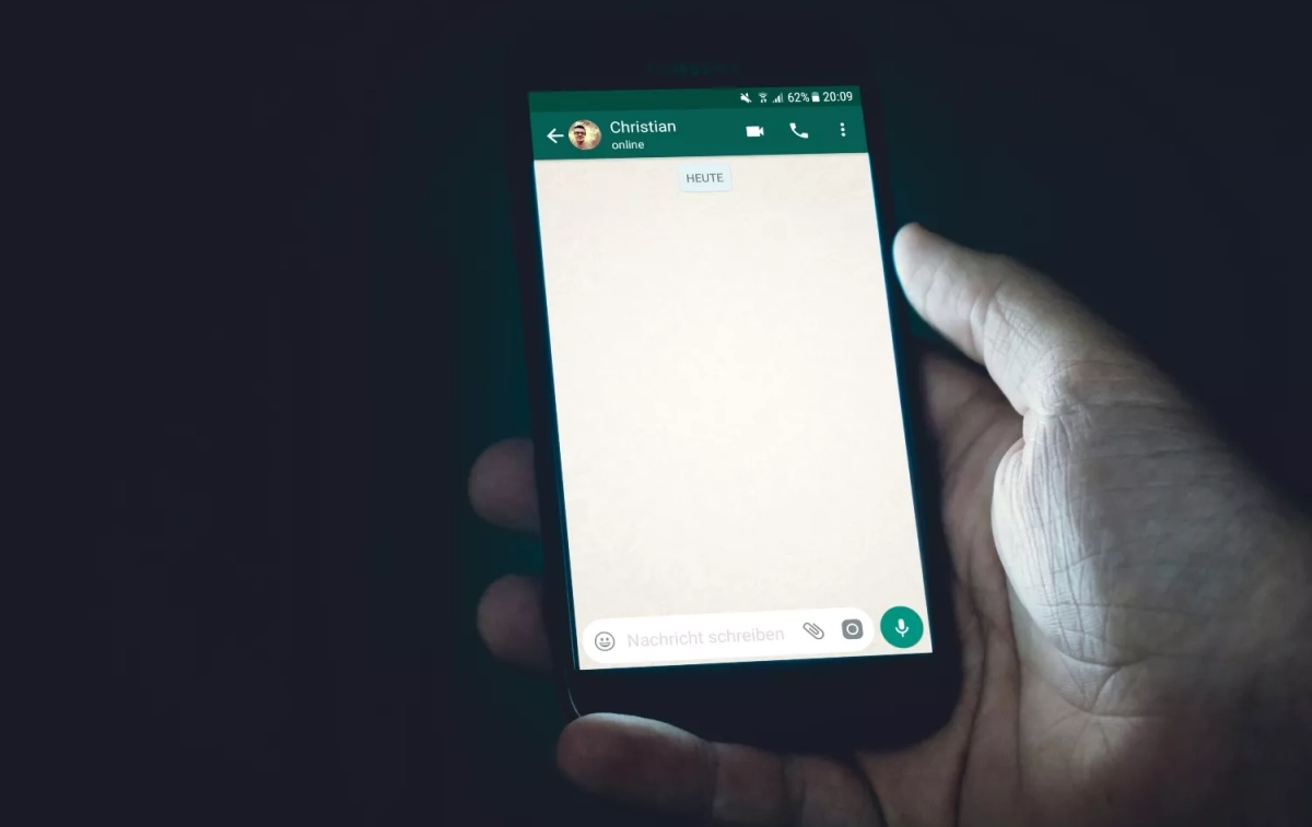 Interfaz de un chat de WhatsApp / UNSPLASH Interfaz de un chat de WhatsApp / UNSPLASH