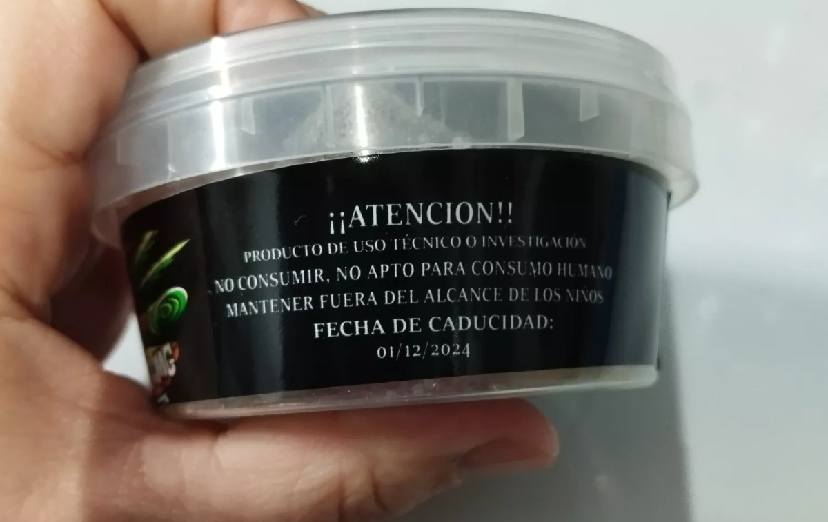 Advertencia en el envase de las gominolas con presencia de HHC / AESAN Advertencia en el envase de las gominolas con presencia de HHC / AESAN
