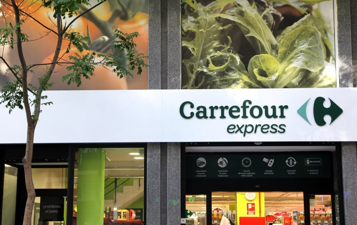 Una tienda exprés de Carrefour / EP - LIONEL BARBE Una tienda exprés de Carrefour / EP - LIONEL BARBE
