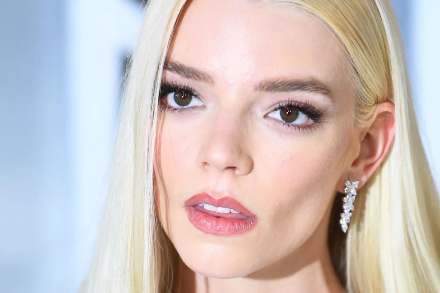 La actriz Anya Taylor Joy maquillada con la técnica del ‘contouring’ / Neil Hall - EFE La actriz Anya Taylor Joy maquillada con la técnica del ‘contouring’ / Neil Hall - EFE