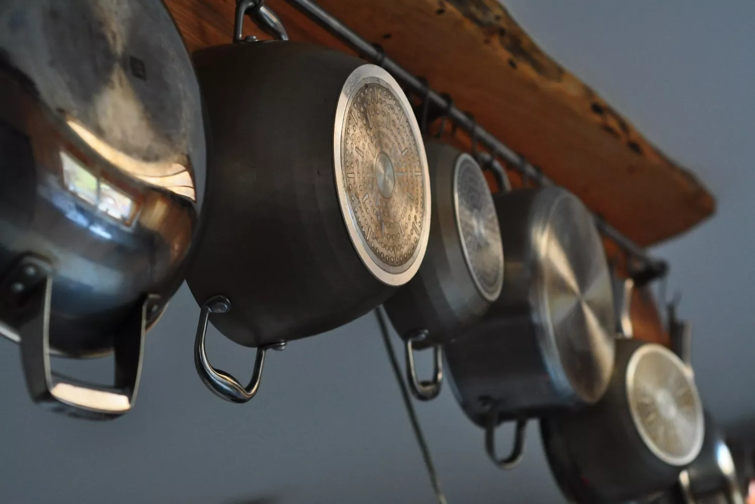 Unas ollas en la cocina   PIXABAY