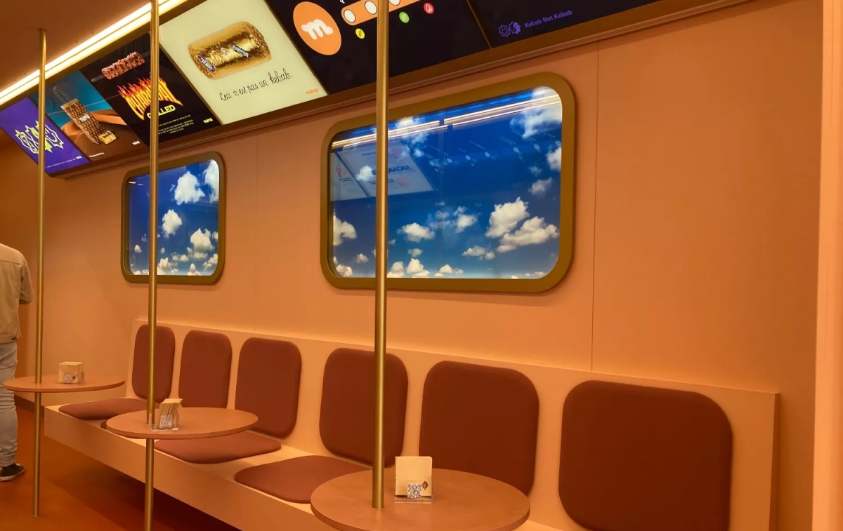 El local está inspirado en un vagón de metro / ALBERTO ROSA El local está inspirado en un vagón de metro / ALBERTO ROSA