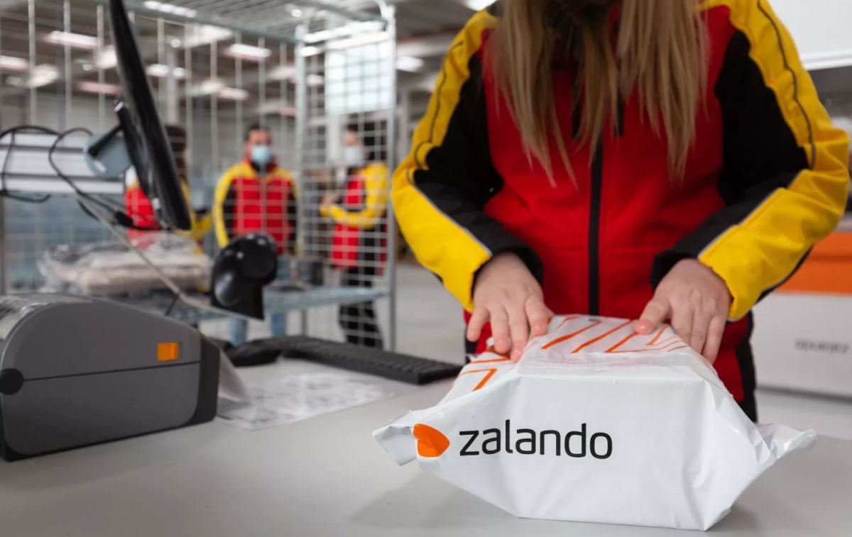 Envío de primer paquete de Zalando   ZALANDO   EP