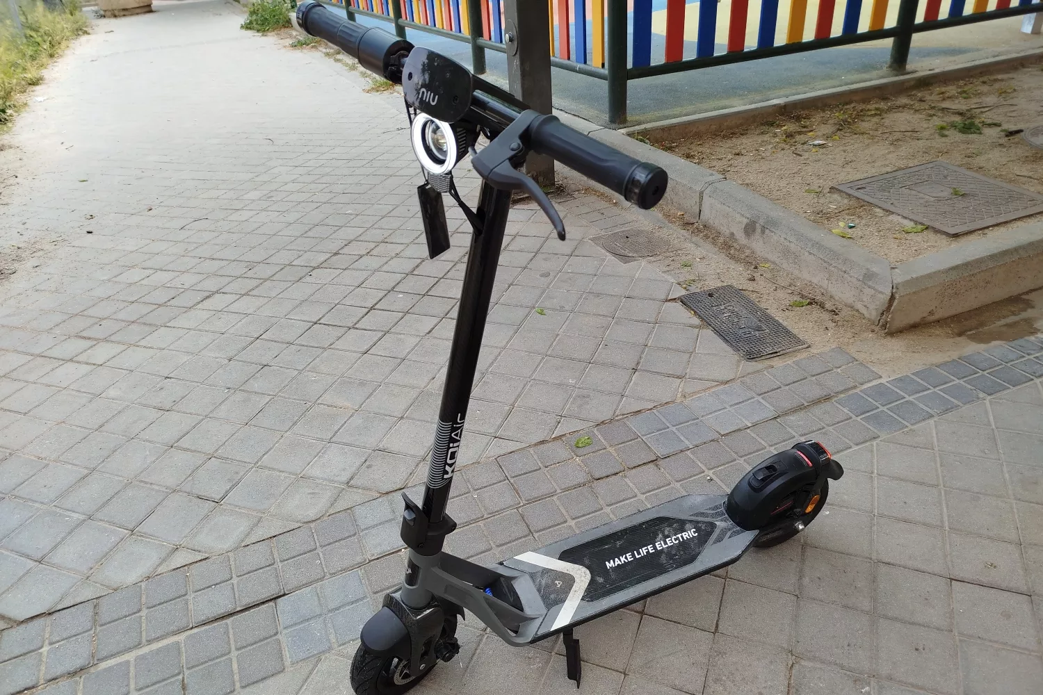 A trotinete NIU KQi Air  / ALBERTO ROSA