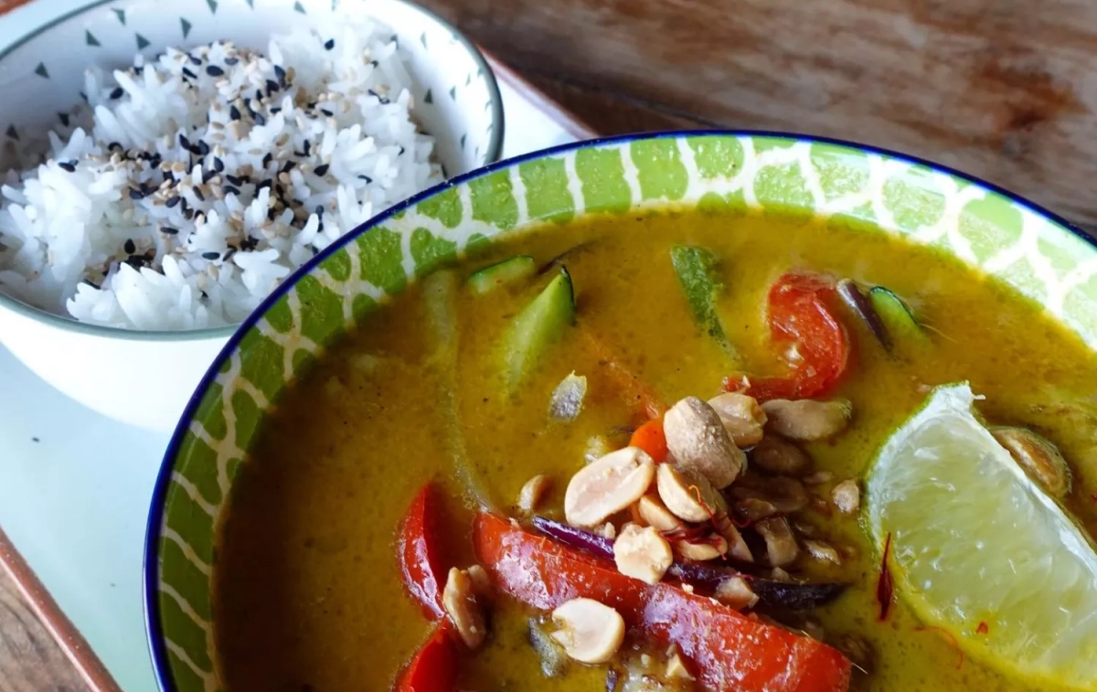 Arroz y curry apto para celíacos / VAN VAN Arroz y curry apto para celíacos / VAN VAN