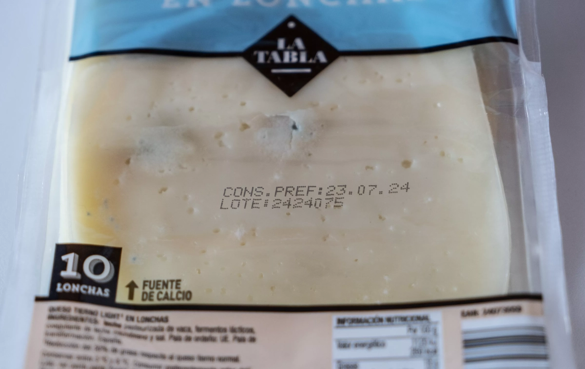 Queso con Moho / CONSUMIDOR GLOBAL Queso con Moho / CONSUMIDOR GLOBAL