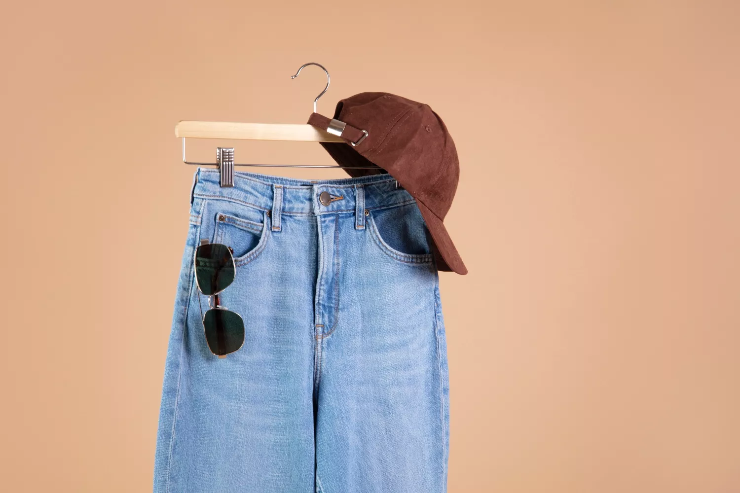 Pantalones vaqueros / FREEPIK Pantalones vaqueros / FREEPIK
