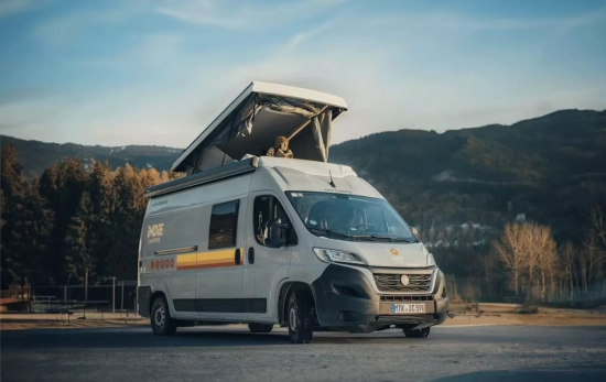 Una Nomad Pop Top en alquiler en Indie Campers / INDIE CAMPERS Una Nomad Pop Top en alquiler en Indie Campers / INDIE CAMPERS