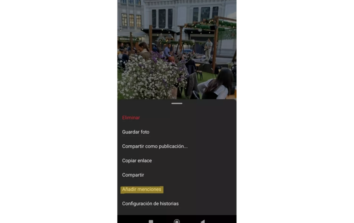 El modo añadir menciones permite etiquetar contactos sin que aparezcan en la publicación / CG