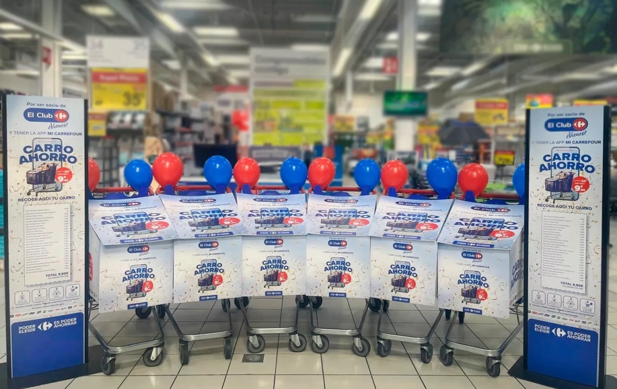 Los Carros Ahorro de Carrefour / CARREFOUR Los Carros Ahorro de Carrefour / CARREFOUR