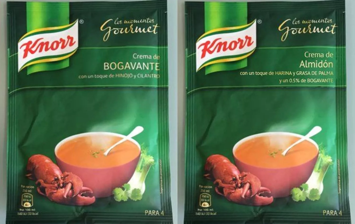 El etiquetado actual de la crema Knorr, a la izquierda, y el etiquetado real a la derecha / TWITTER El etiquetado actual de la crema Knorr, a la izquierda, y el etiquetado real a la derecha / TWITTER
