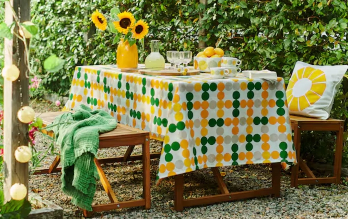 Aspecto del mantel de Ikea / IKEA