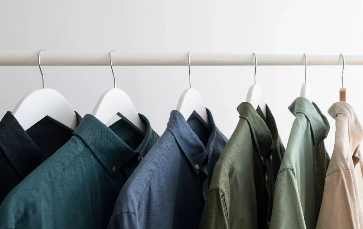 Distintas camisas / FREEPIK Distintas camisas / FREEPIK