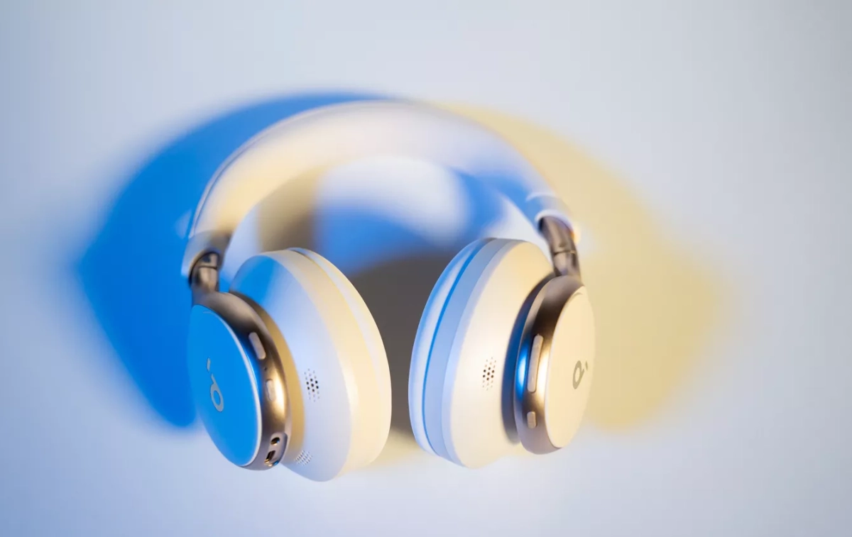 Auriculares de Soundcore Space One / Luis Miguel Añón Auriculares de Soundcore Space One / Luis Miguel Añón