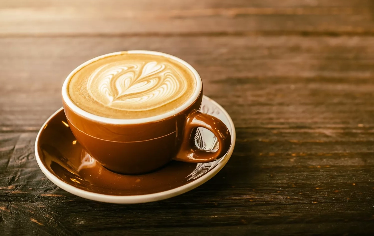 Un cappucino / FREEPIK - mrsiraphol Un cappucino / FREEPIK - mrsiraphol