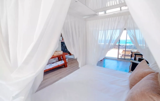 Una habitación del Hotel Puntagrande de la isla de El Hierro (Canarias) / HOTEL PUNTAGRANDE Una habitación del Hotel Puntagrande de la isla de El Hierro (Canarias) / HOTEL PUNTAGRANDE