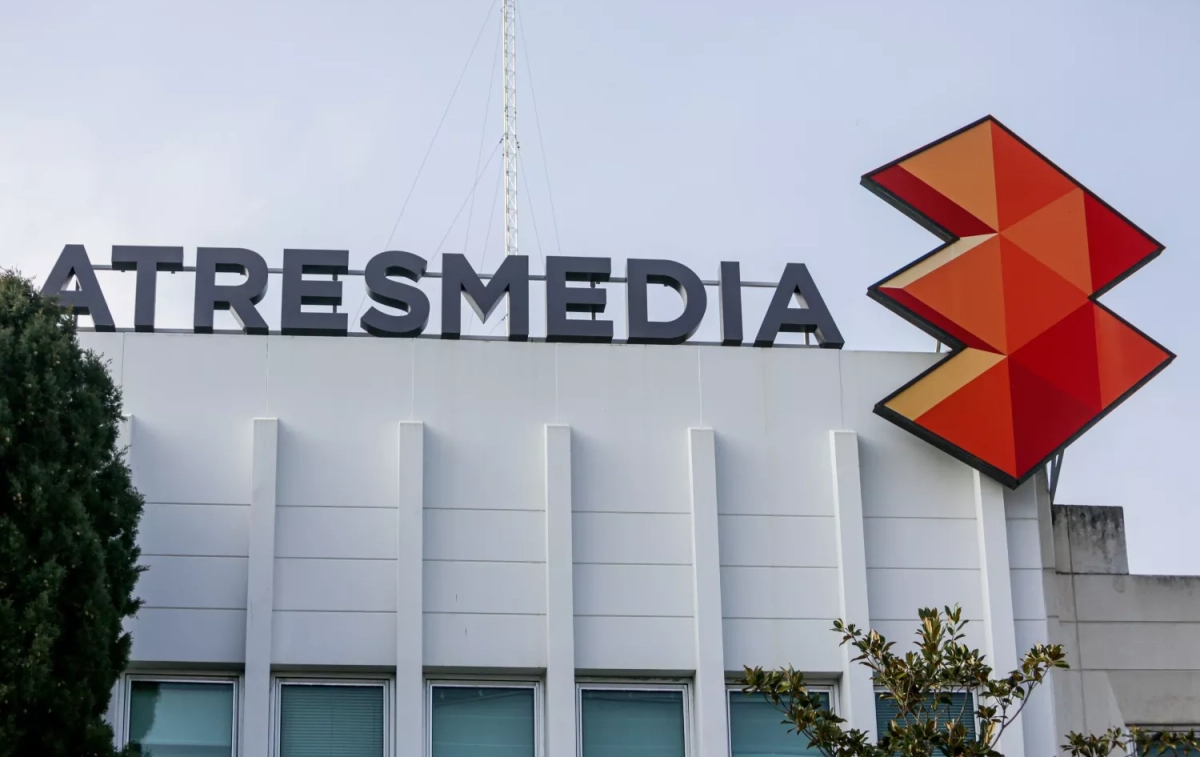 Letras y logo de Atresmedia RICARDO RUBIO EP Letras y logo de Atresmedia RICARDO RUBIO EP