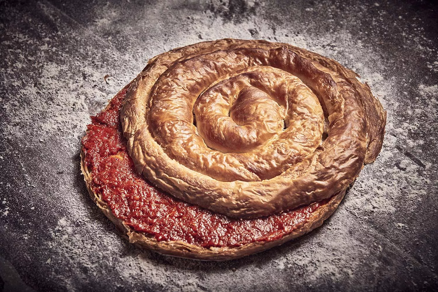 La famosa ensaimada de sobrasada / PANADERIA PONS