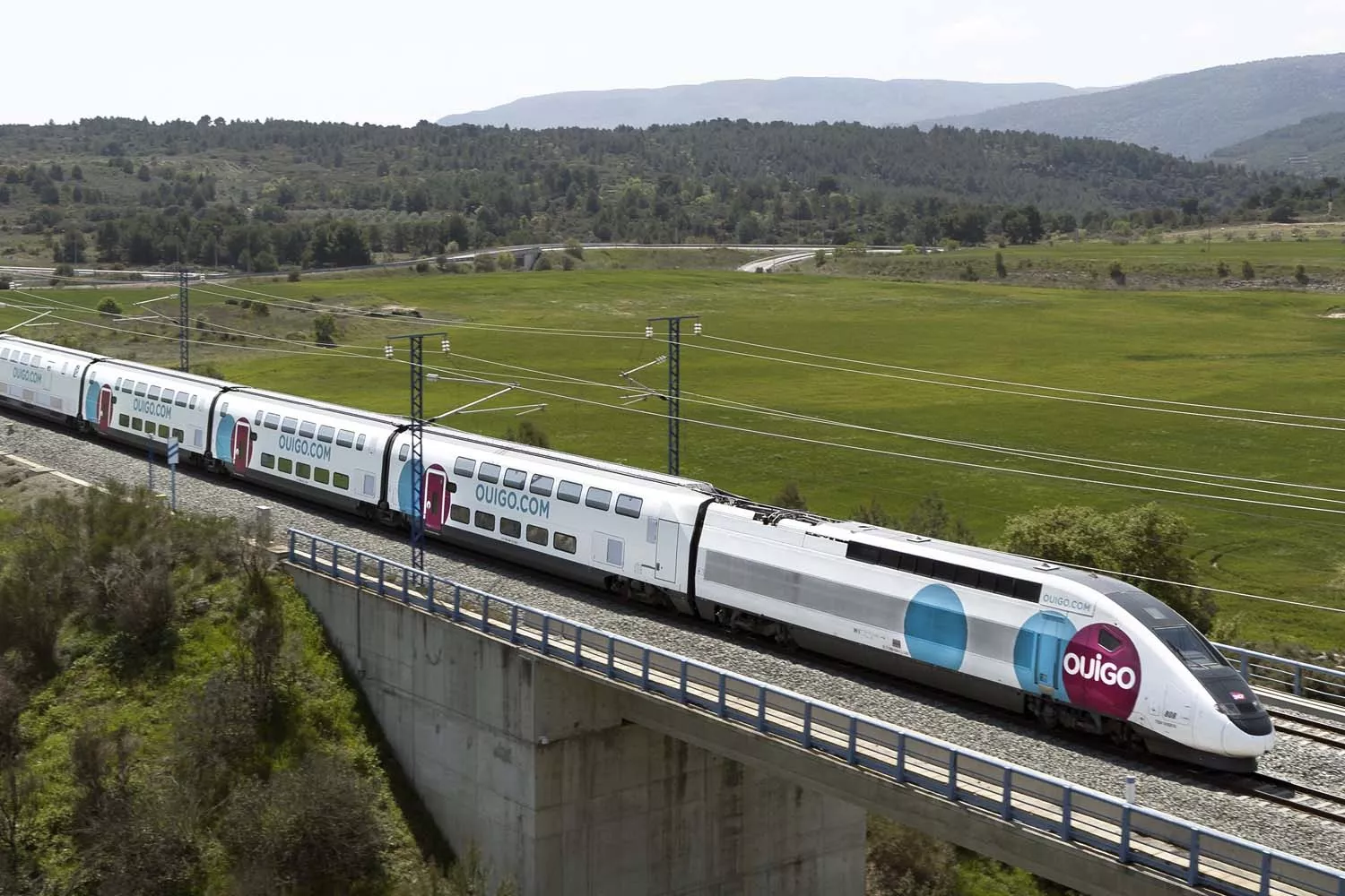 Un tren Ouigo OUIGO