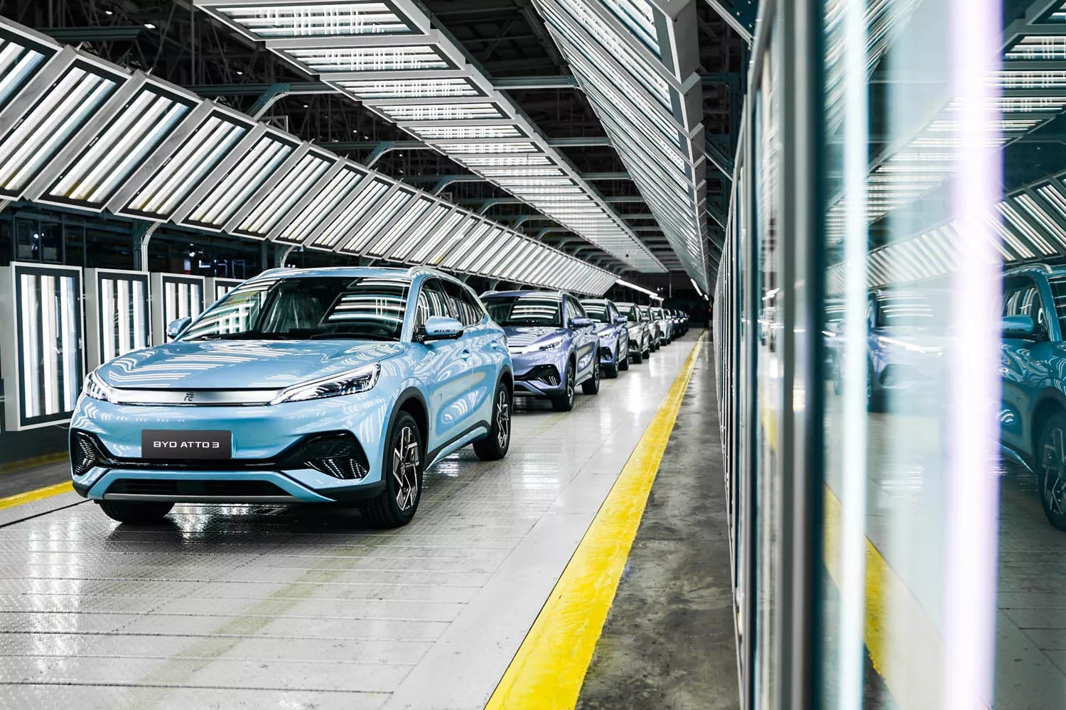 Decenas de coches BYD Atto 3 recién fabricados BYD