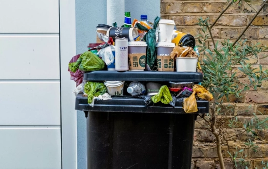 Residuos en una basura / UNSPLASH Residuos en una basura / UNSPLASH
