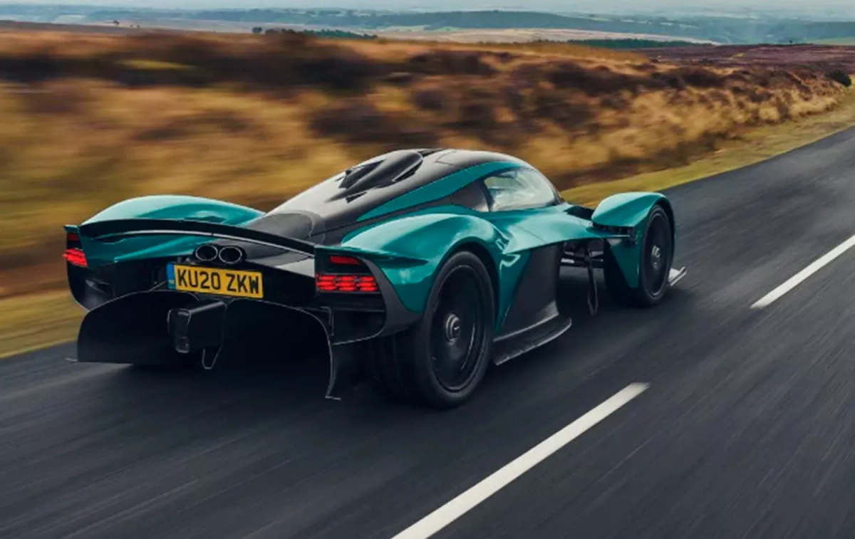 Aston Martin Valkyrie / ASTON MARTIN Aston Martin Valkyrie / ASTON MARTIN