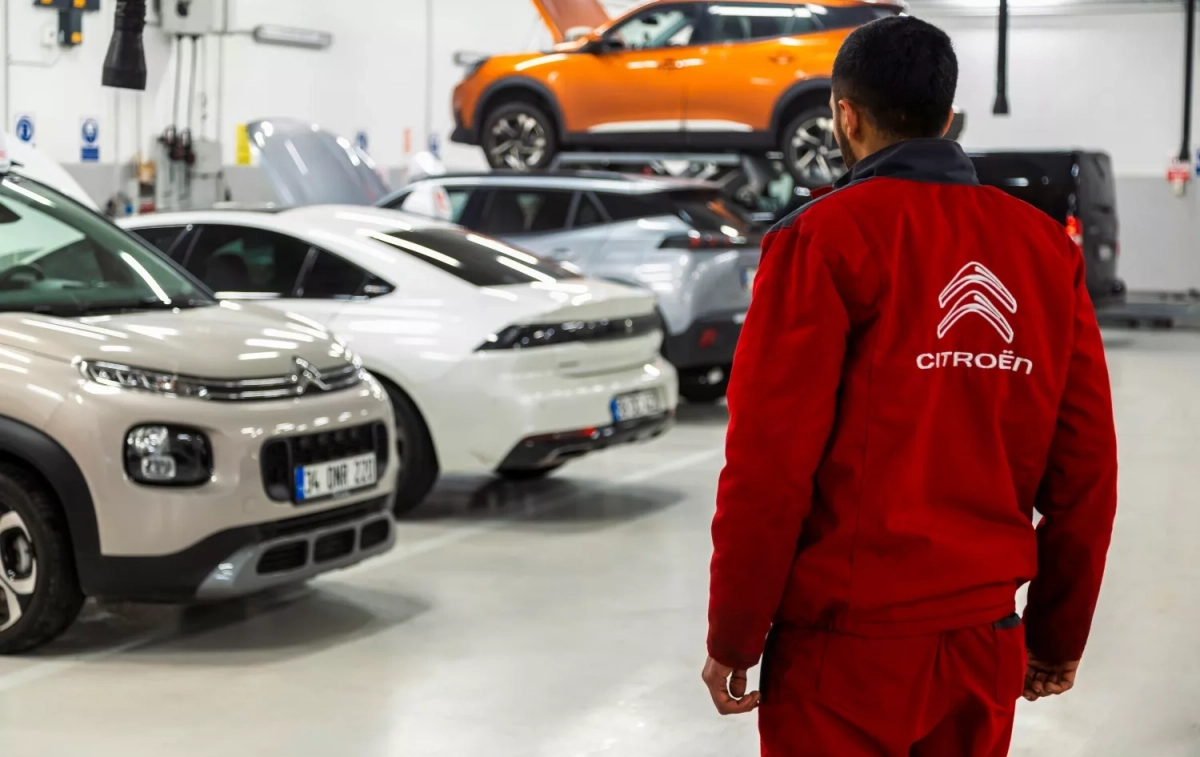 Un técnico de Citroën / UNSPLASH Un técnico de Citroën / UNSPLASH