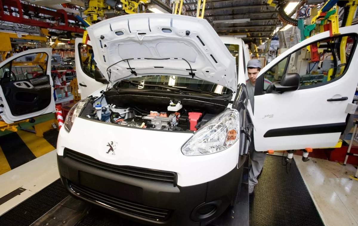 Fabricación de un automóvil de la marca / EUROPA PRESS - PSA PEUGEOT CITROËN Fabricación de un automóvil de la marca / EUROPA PRESS - PSA PEUGEOT CITROËN