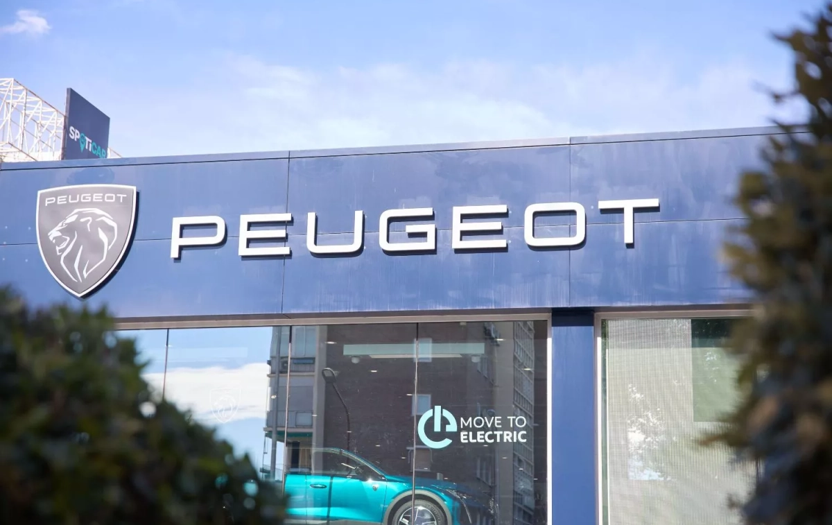 Un concesionario Peugeot / EUROPA PRESS - JESÚS HELLÍN Un concesionario Peugeot / EUROPA PRESS - JESÚS HELLÍN