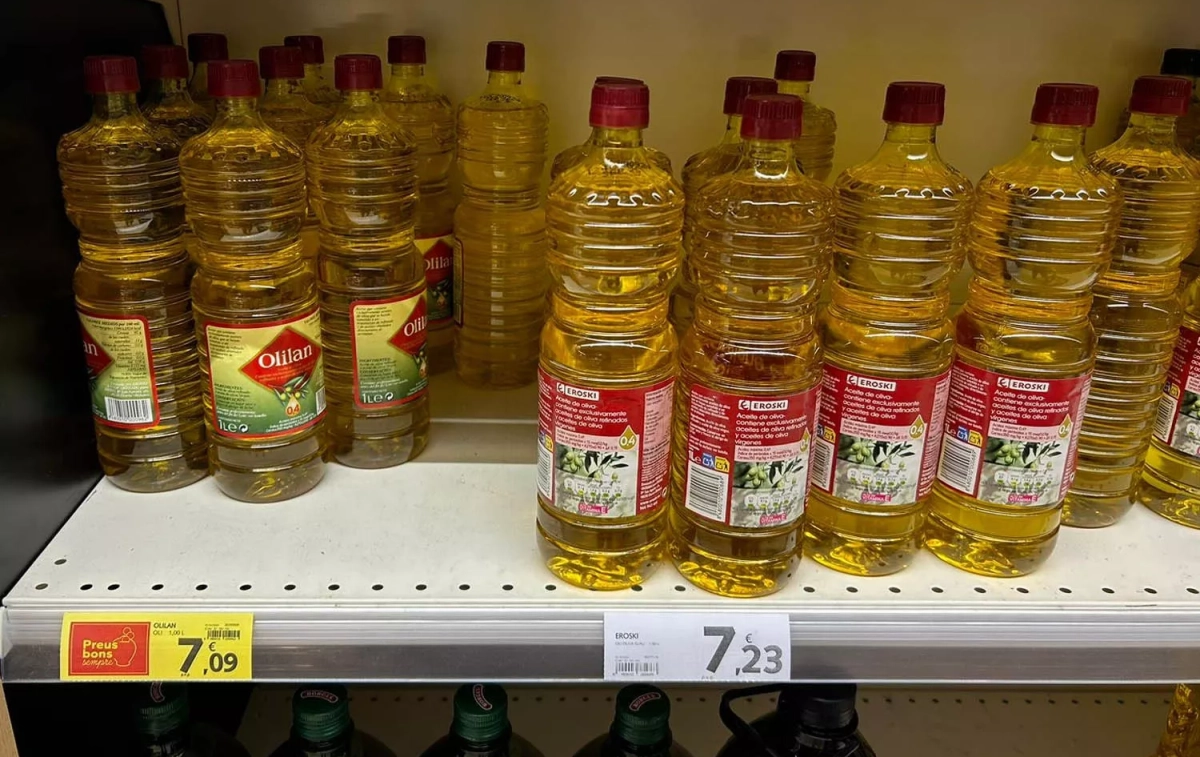 Diferentes tipos de aceite de oliva en la cadena de supermercados Caprabo / CONSUMIDOR GLOBAL Diferentes tipos de aceite de oliva en la cadena de supermercados Caprabo / CONSUMIDOR GLOBAL