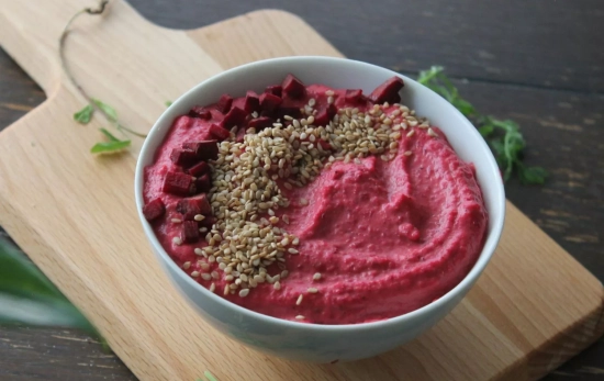 Hummus de remolacha, un nutritivo post entreno / PEXELS Hummus de remolacha, un nutritivo post entreno / PEXELS
