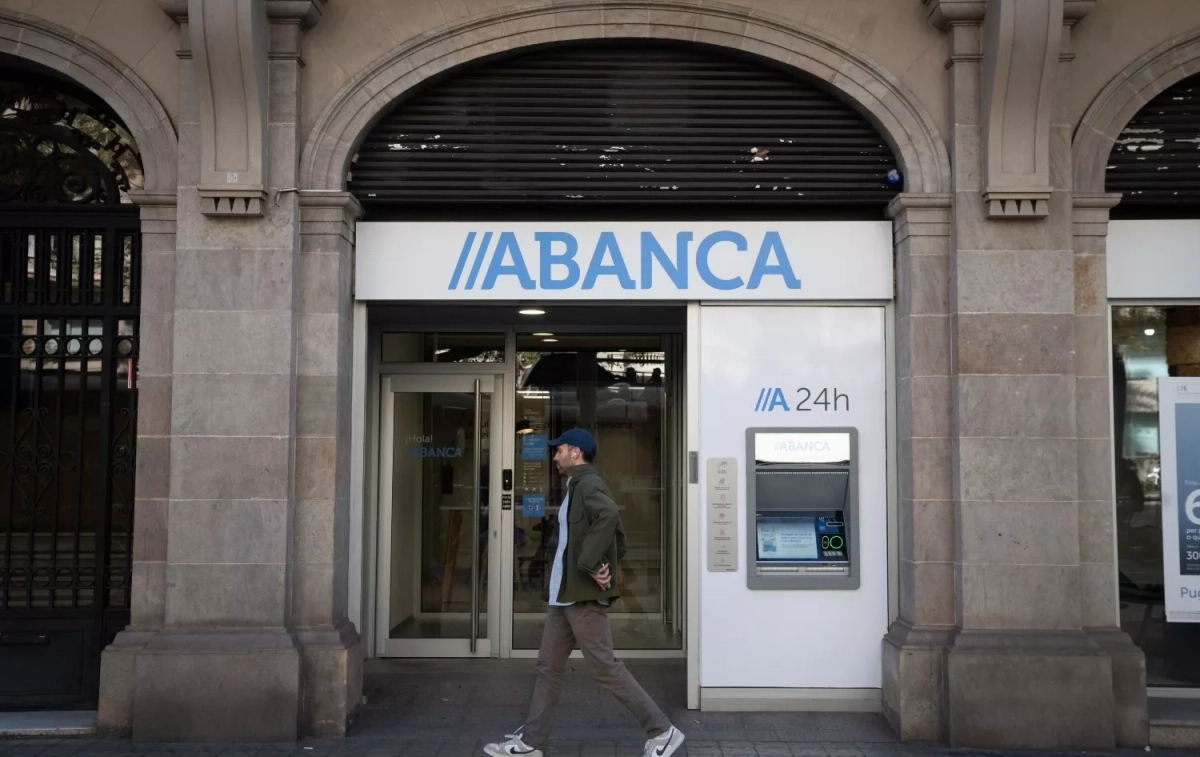 Fachada del banco Abanca David Zorrakino EP Fachada del banco Abanca David Zorrakino EP