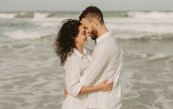 Una pareja que ha vuelto a conectar/ PEXELS Una pareja que ha vuelto a conectar/ PEXELS