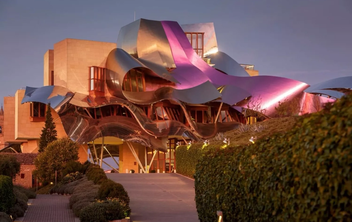 El hotel de Marqués de Riscal / MARQUÉS DE RISCAL El hotel de Marqués de Riscal / MARQUÉS DE RISCAL