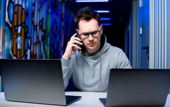 Un cliente sospecha si sus datos del banco han sido filtrados por piratas informáticos / FREEPIK Un cliente sospecha si sus datos del banco han sido filtrados por piratas informáticos / FREEPIK