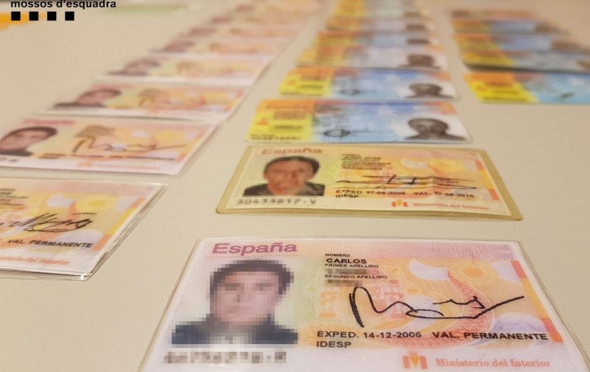 Varios DNI / EP Varios DNI / EP