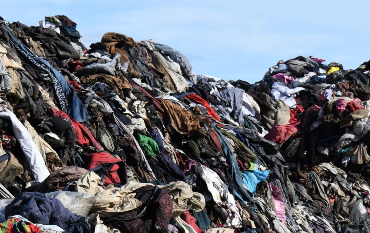 El 87% de los textiles desechados terminan en vertederos o son incinerados CEDIDA (1) El 87% de los textiles desechados terminan en vertederos o son incinerados CEDIDA (1)