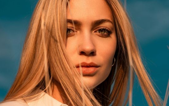 Una mujer que padece el síndrome LAURA / PEXELS Una mujer que padece el síndrome LAURA / PEXELS