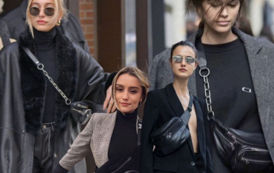 La nueva tendencia para 2025: la riñonera reina en el 'streetstyle'/ Montaje CG La nueva tendencia para 2025: la riñonera reina en el 'streetstyle'/ Montaje CG