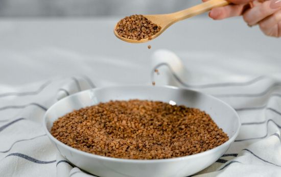 Las legumbres como las lentejas deben estar presentes en nuestra dieta al menos tres veces por semana/ PEXELS Las legumbres como las lentejas deben estar presentes en nuestra dieta al menos tres veces por semana/ PEXELS