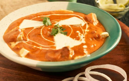 Pollo al curry: nutritivo y lleno de vitaminas esenciales/ PEXELS Pollo al curry: nutritivo y lleno de vitaminas esenciales/ PEXELS