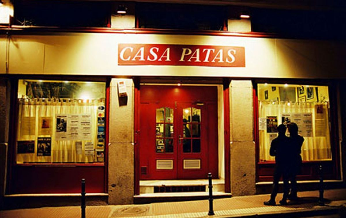 La fachada del emblemático bar flamenco Casa Patas, que ha cerrado de forma permanente