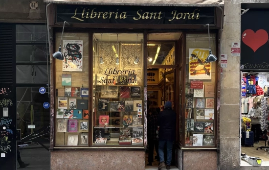 La emblemática librería de la calle Ferran / TEO CAMINO