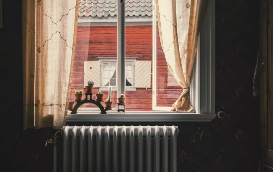 Una ventana no es un lugar seguro para una regleta / UNSPLASH Una ventana no es un lugar seguro para una regleta / UNSPLASH