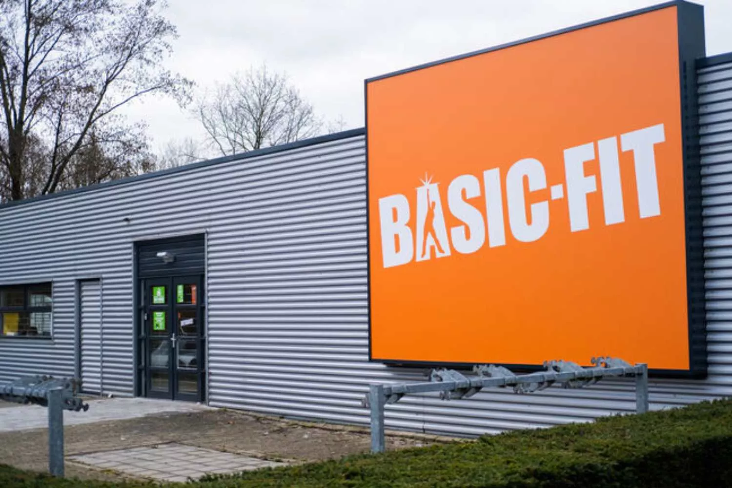 Un gimnasio de Basic Fit / BASIC FIT
