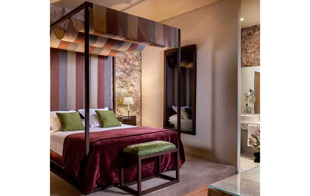 Una habitación del Parador de Alarcón / PARADORES Una habitación del Parador de Alarcón / PARADORES