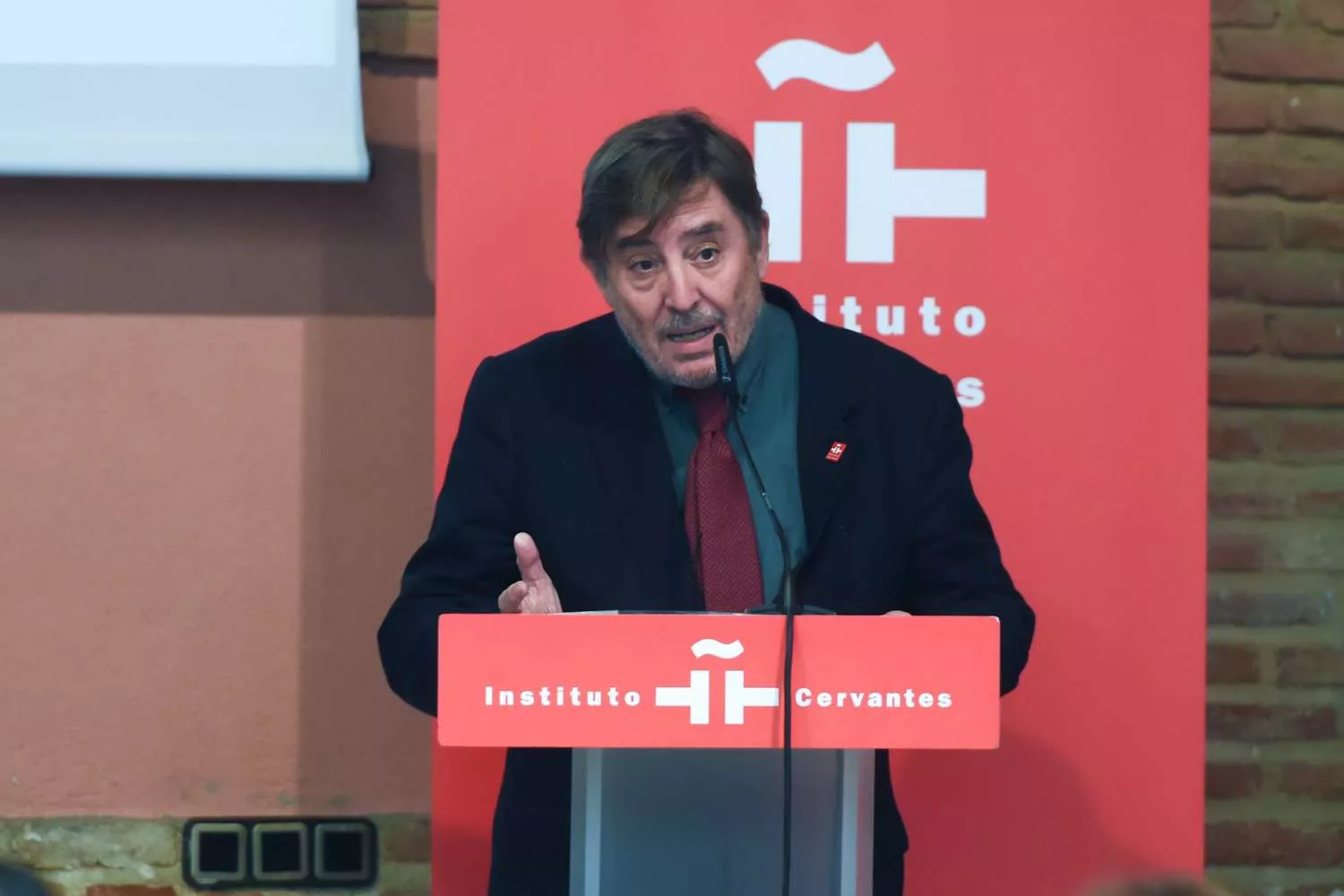 El director del Instituto Cervantes, Luis García Montero / EP